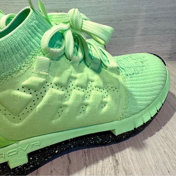 Under Armour UA HOVR Phantom - Highlighter Lime Green - Picture 8 of 14